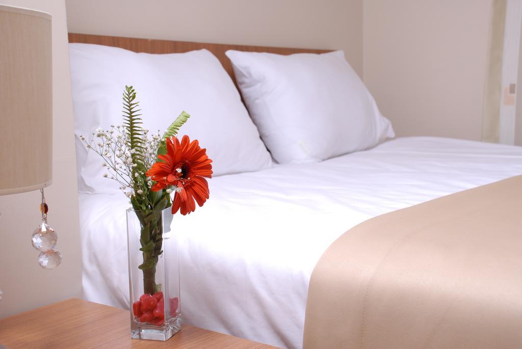 Airport Residence Istanbul Room photo